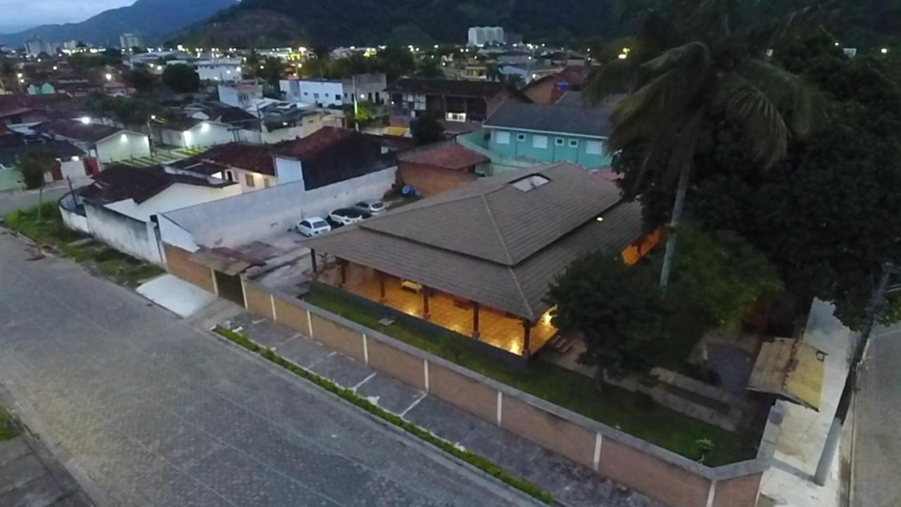 Hospedagem Economica Flor De Maria Caraguatatuba Esterno foto