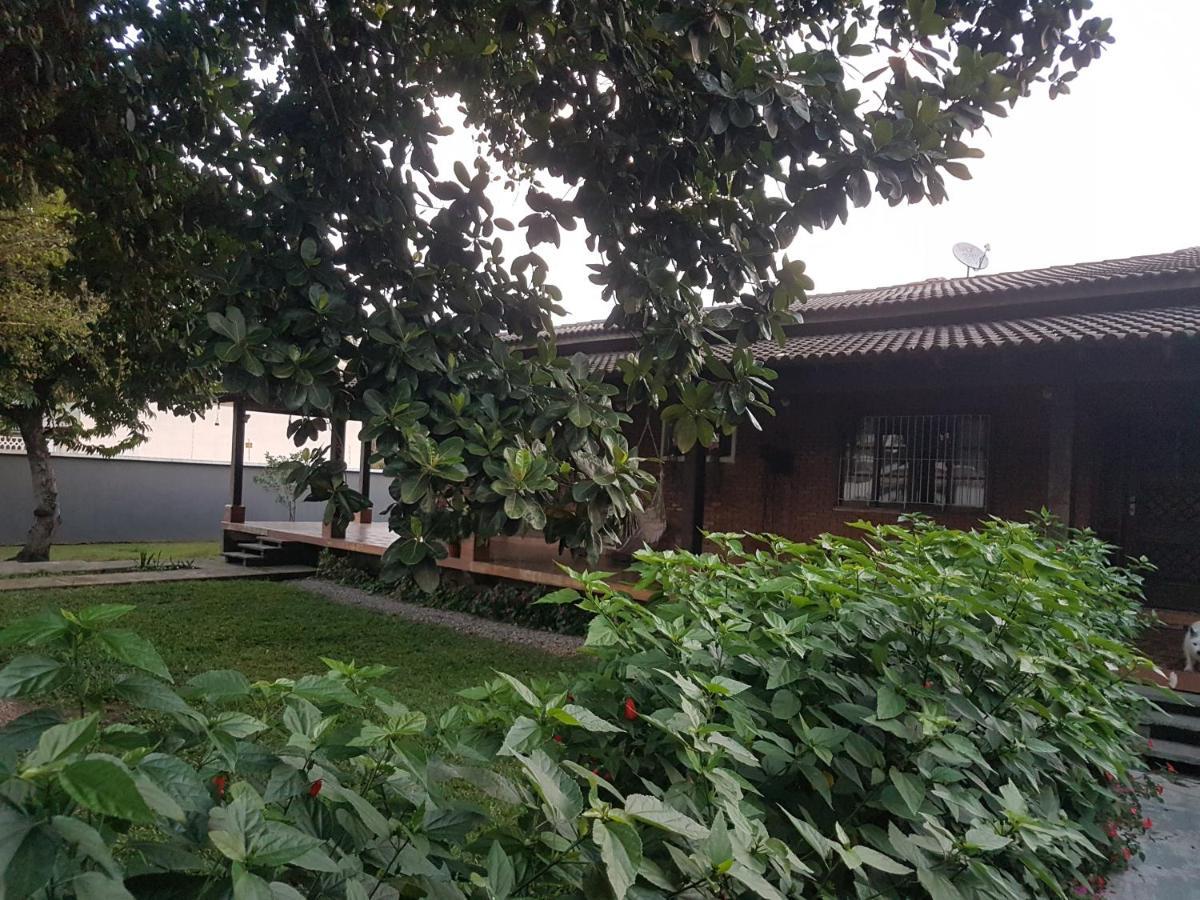 Hospedagem Economica Flor De Maria Caraguatatuba Esterno foto