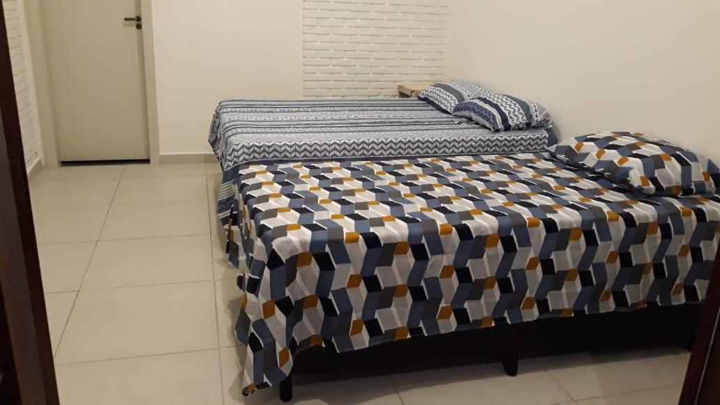 Hospedagem Economica Flor De Maria Caraguatatuba Esterno foto
