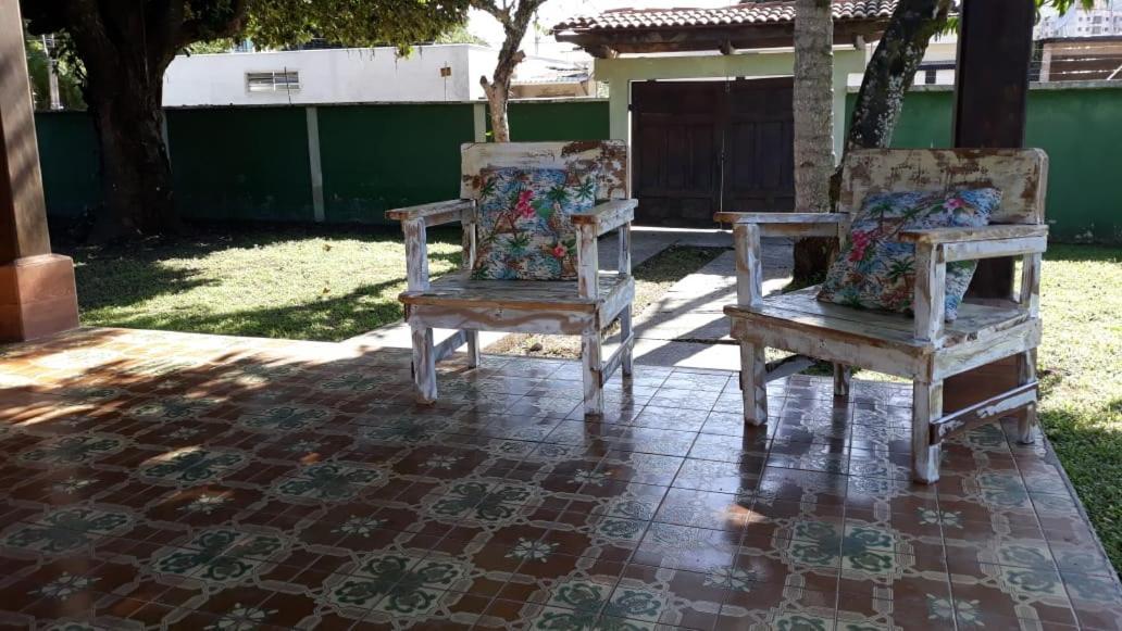 Hospedagem Economica Flor De Maria Caraguatatuba Esterno foto
